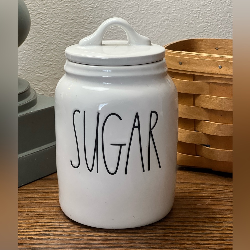 Rae Dunn canister
